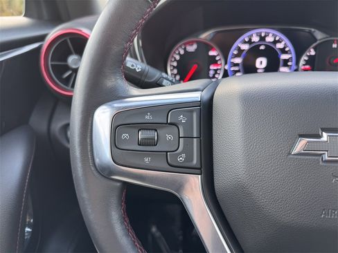 Used 2022 Chevrolet Blazer RS w/ Enhanced Convenience Package image 25