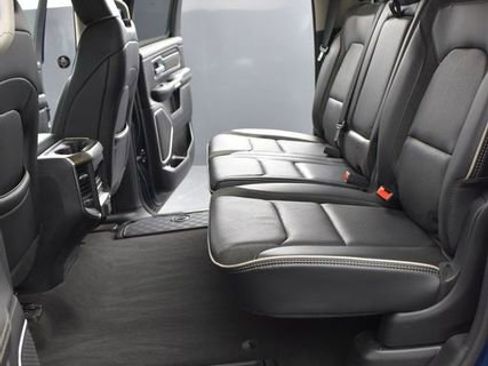 Used 2022 RAM 1500 Laramie image 10
