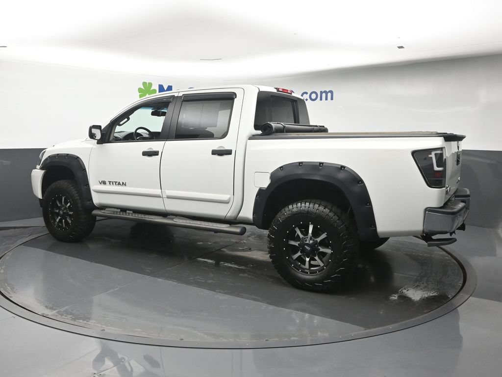 Used 2014 Nissan Titan SV w/ SV Value Truck Package AWD/4WD image 25