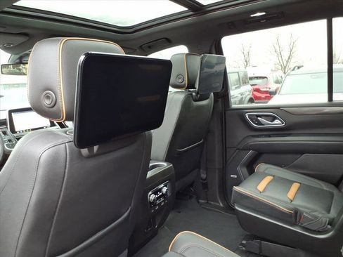 Used 2021 GMC Yukon AT4 w/ AT4 Premium Plus Package image 13
