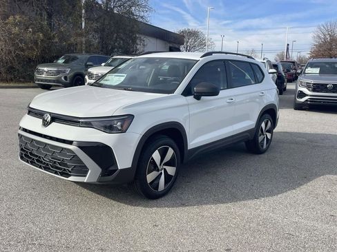 New 2026 Volkswagen Taos S AWD/4WD image 3