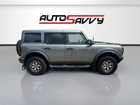 Used 2025 Ford Bronco Badlands AWD/4WD image 8