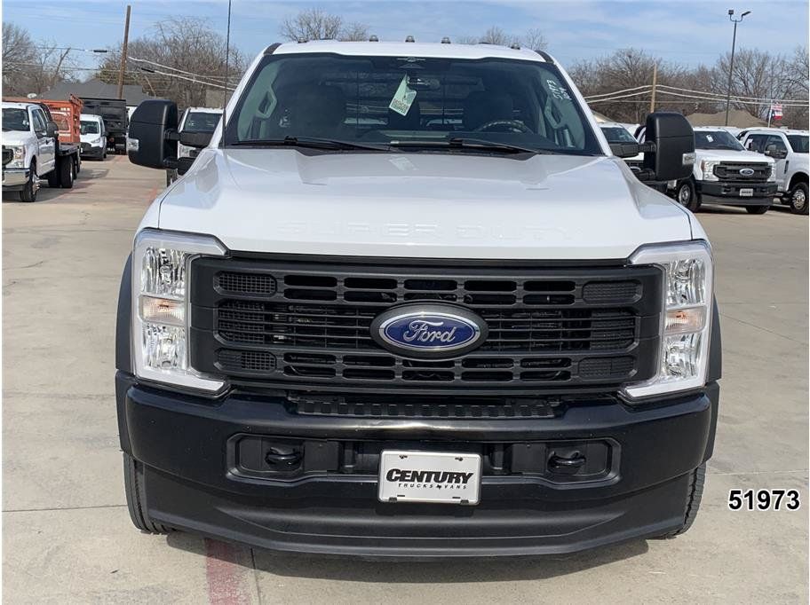 Used 2023 Ford F550 Luxury RWD image 10