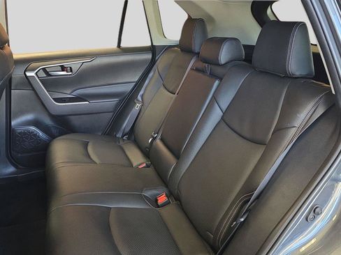 Used 2024 Toyota RAV4 XLE w/ Convenience Package AWD/4WD image 18
