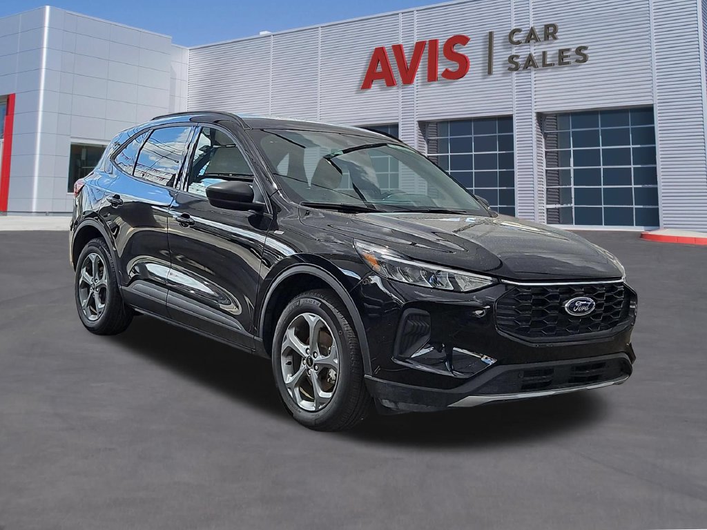 Used 2025 Ford Escape ST-Line AWD/4WD image 3