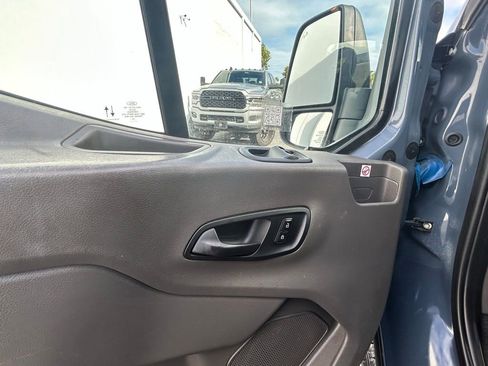 Used 2020 Ford Transit 250 148 High Roof Extended image 10