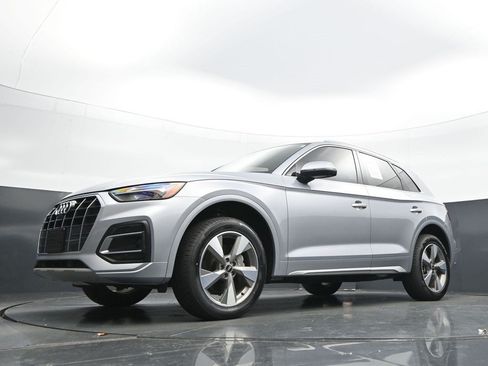 Used 2023 Audi Q5 2.0T Premium Plus w/ Premium Plus Package AWD/4WD image 23