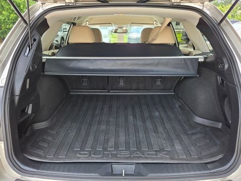 Used 2015 Subaru Outback 2.5i Limited AWD/4WD image 18