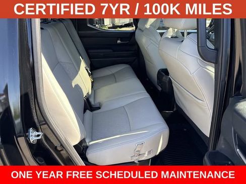 Used 2025 Toyota Tacoma Limited AWD/4WD image 11