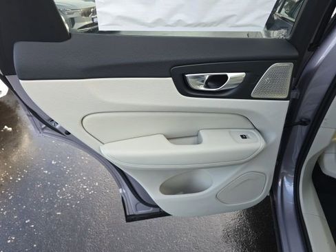 New 2026 Volvo XC60 B5 Ultra w/ Climate Package AWD/4WD image 18