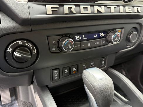 New 2026 Nissan Frontier SV w/ SV Convenience Package AWD/4WD image 24