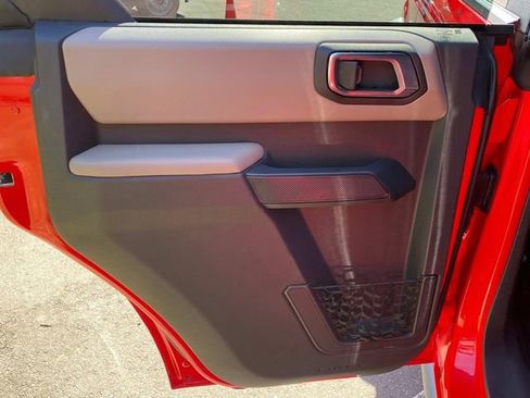 Used 2022 Ford Bronco Big Bend image 10