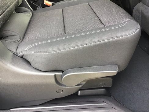 New 2026 Chevrolet Traverse LT w/ Driver Confidence Package image 19