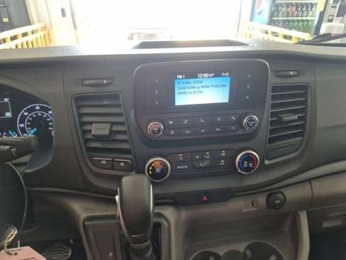 Used 2025 Ford Transit 250 Low Roof w/ Exterior Upgrade Package RWD image 8