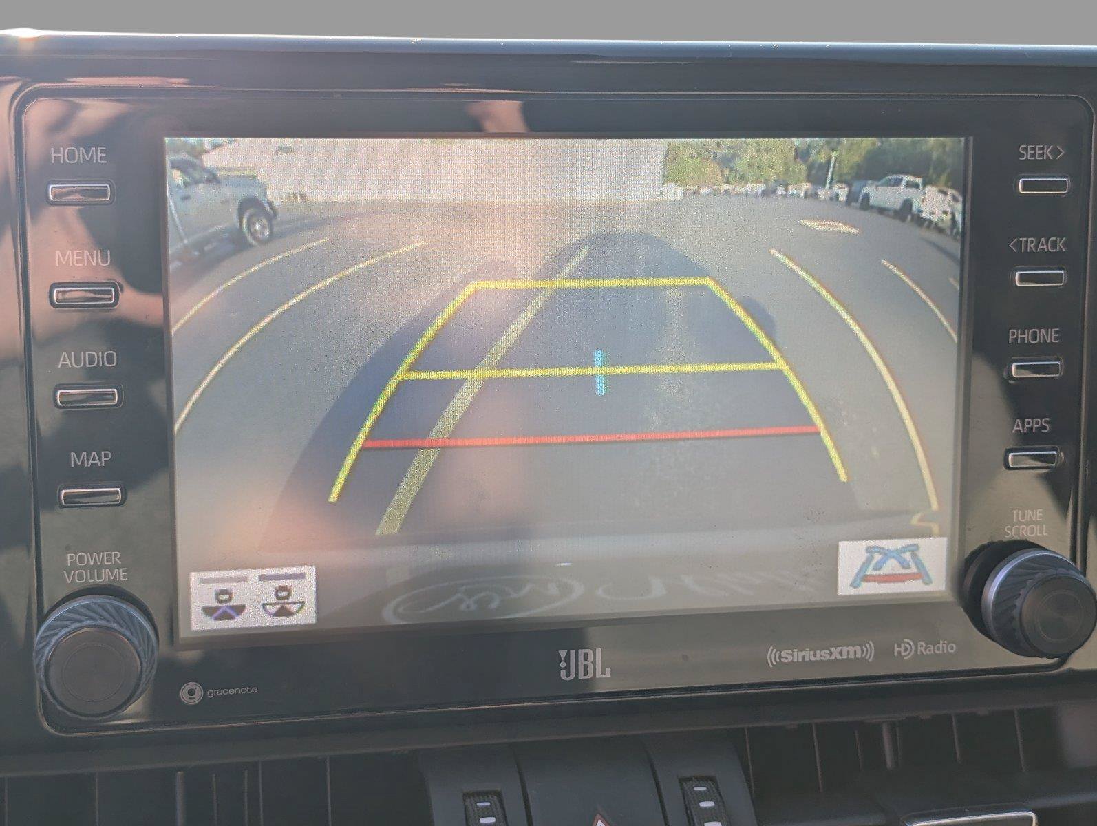 Used 2020 Toyota RAV4 Limited FWD image 23