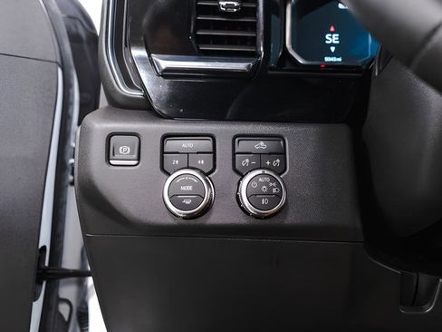 Used 2024 GMC Sierra 1500 Elevation AWD/4WD image 18