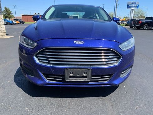 Used 2016 Ford Fusion SE image 8