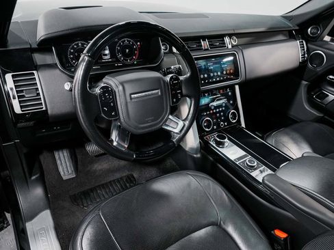 Used 2020 Land Rover Range Rover HSE image 17