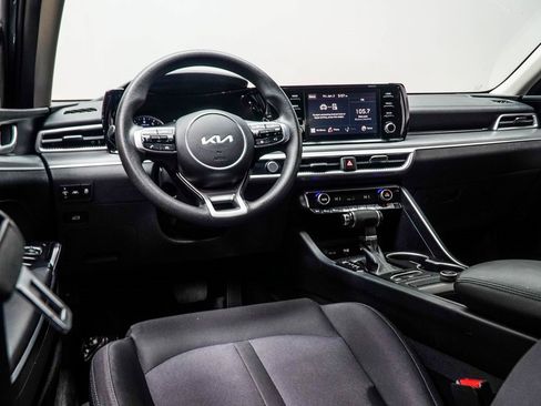 Used 2022 Kia K5 LXS image 5