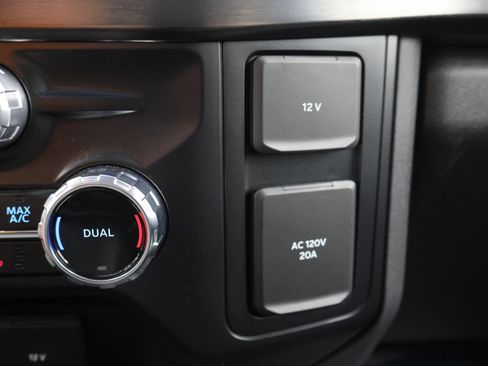 Used 2024 Ford F350 Lariat w/ Sport Appearance Package AWD/4WD image 62