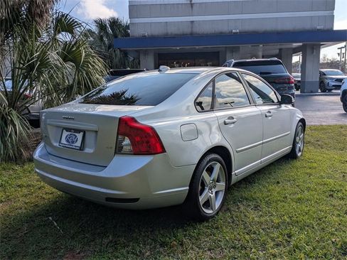 Used 2008 Volvo S40 2.4i image 4