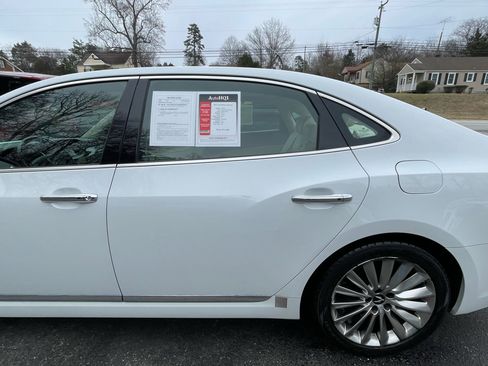 Used 2014 Hyundai Equus Signature image 4