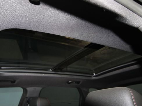 Used 2023 Chevrolet Blazer RS w/ Enhanced Convenience Package image 24