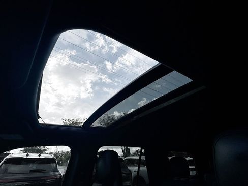 Used 2024 Lincoln Navigator Reserve w/ Equipment Group 201A image 24