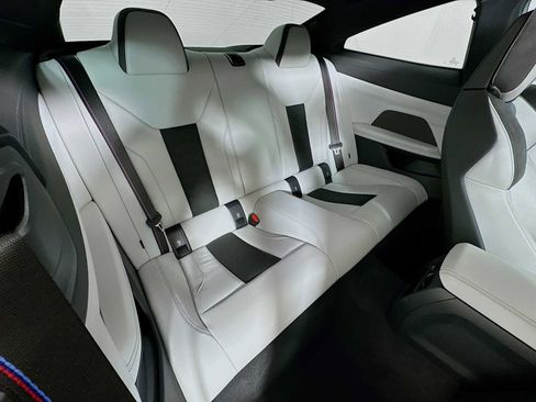 Used 2025 BMW M4 Competition image 26