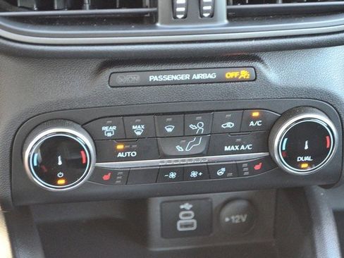 Used 2024 Ford Escape Active image 31