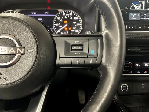 Certified 2023 Nissan Rogue SL w/ SL Premium Package image 24