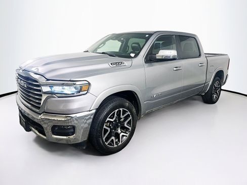 Used 2025 RAM 1500 Laramie image 3