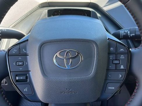 New 2026 Toyota Prius Plug-In Hybrid FWD image 8