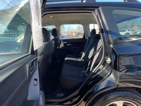 Used 2018 Subaru Forester 2.5i w/ Alloy Wheel Package image 18