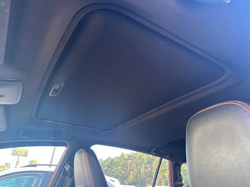 Used 2016 Toyota RAV4 SE image 14