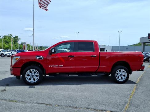 Certified 2024 Nissan Titan SV w/ SV Convenience Package AWD/4WD image 2