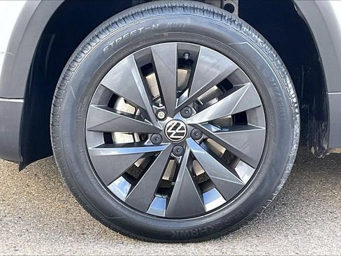Used 2022 Volkswagen Taos S FWD image 25