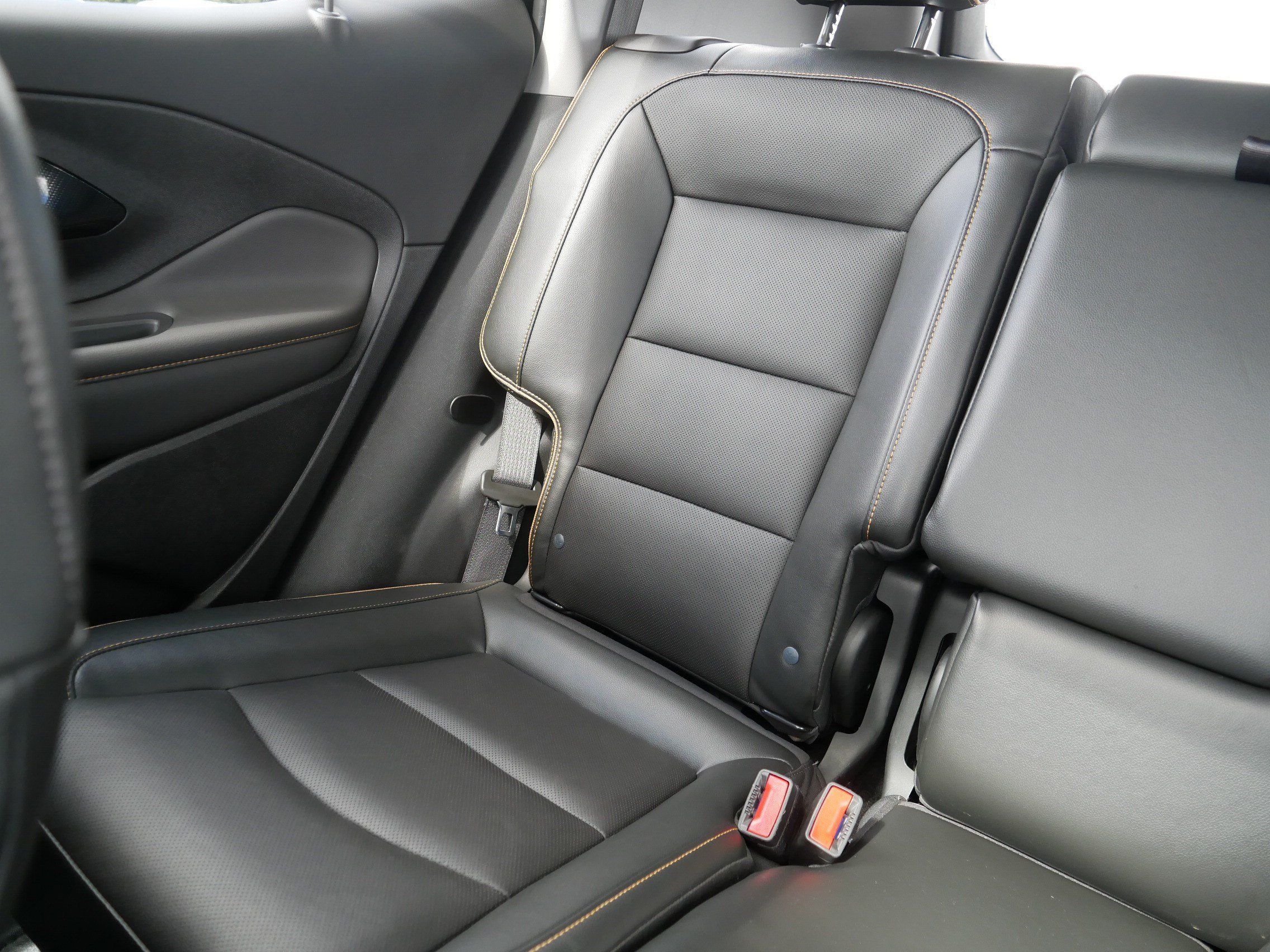 Used 2023 GMC Terrain AT4 w/ Infotainment Package II AWD/4WD image 12