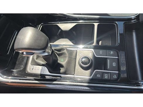 Used 2022 Kia Sorento SX AWD/4WD image 23