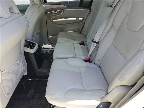Used 2024 Volvo XC90 T8 Ultimate w/ Lounge Package AWD/4WD image 27