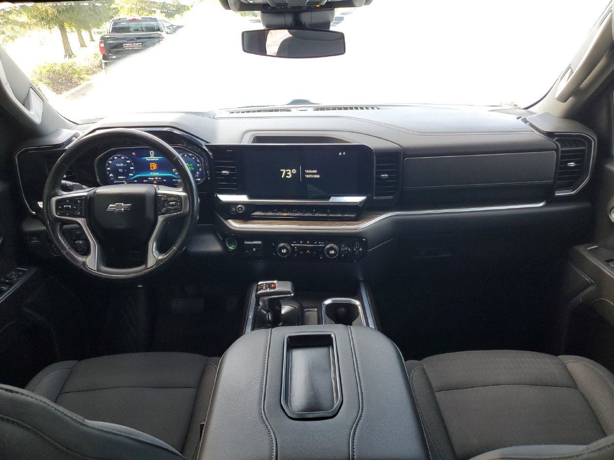 Used 2022 Chevrolet Silverado 1500 RST AWD/4WD image 12