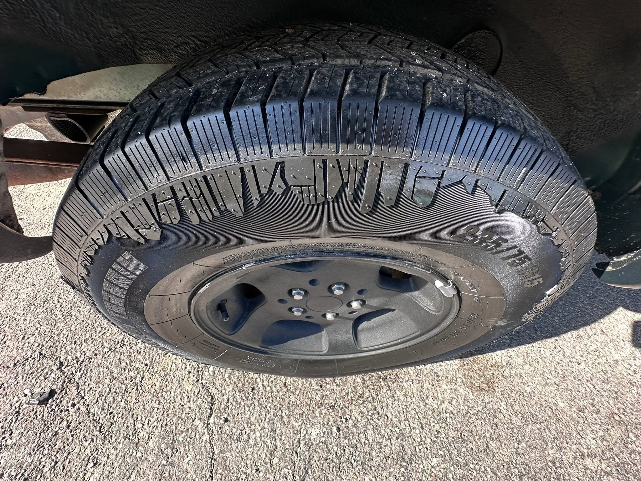 Used 2001 Jeep Cherokee Sport AWD/4WD image 32