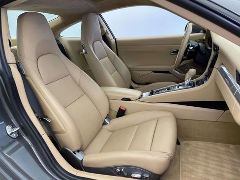 Certified 2017 Porsche 911 Carrera 4S image 22