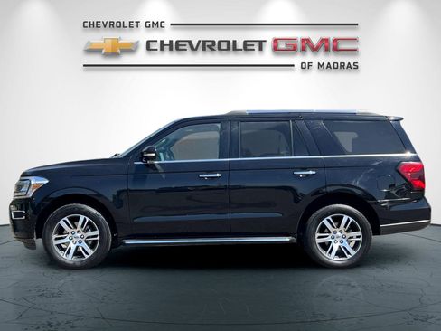 Used 2023 Ford Expedition Limited image 6