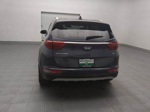 Used 2019 Kia Sportage EX w/ EX Sport Appearance Package image 6