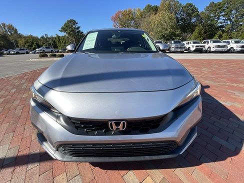Used 2023 Honda Civic LX image 28