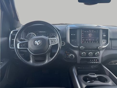 Used 2019 RAM 1500 Big Horn AWD/4WD image 13