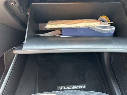 Certified 2024 Hyundai Tucson Limited image 25