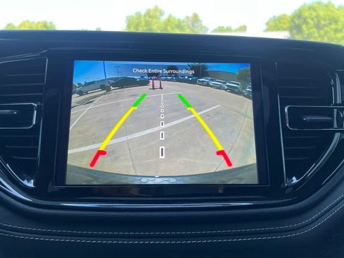 Used 2026 Dodge Durango SRT Hellcat w/ 3rd Row Seating Group AWD/4WD image 15