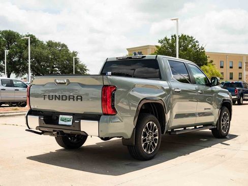 New 2026 Toyota Tundra Limited AWD/4WD image 3